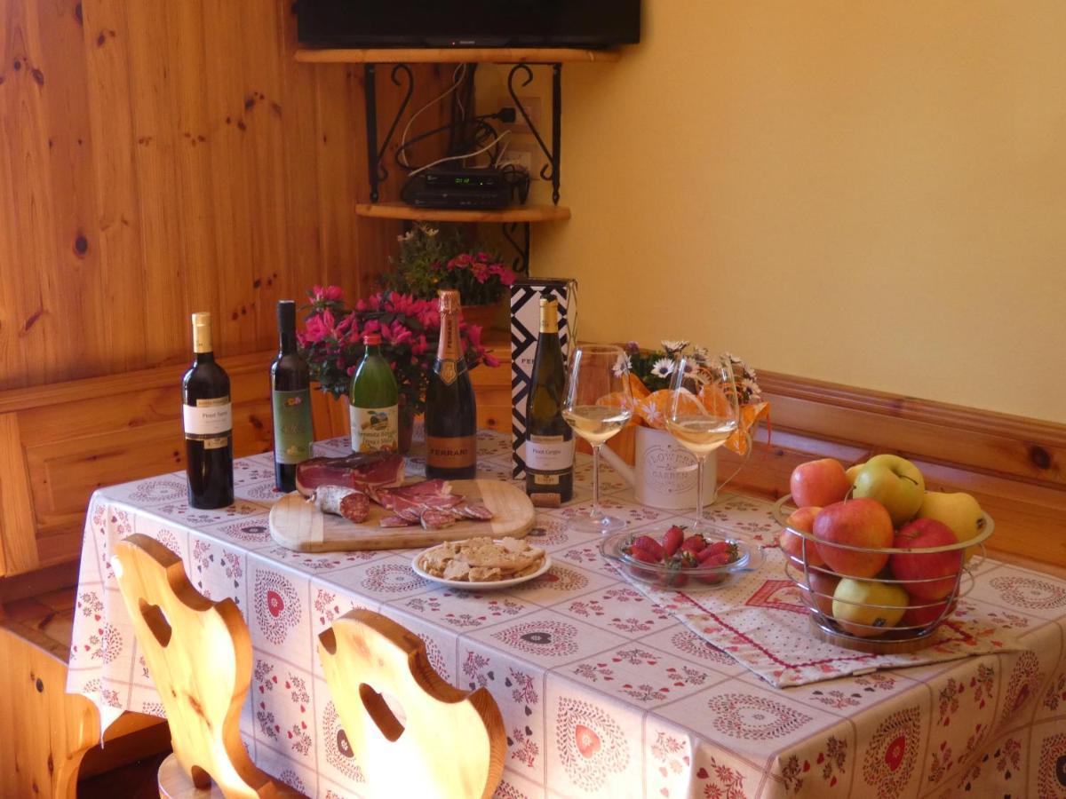 Baita Figliezzi Castello Tesino Buitenkant foto